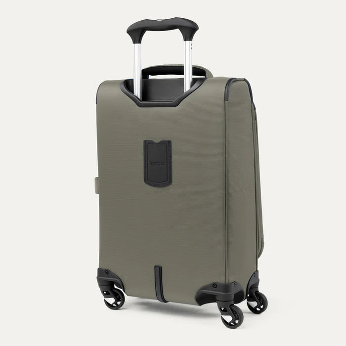 Maxlite® 5 Compact Carry-On Spinner