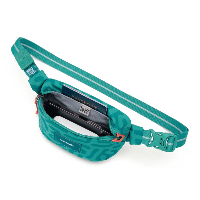 Pacsafe® GO Anti-Theft Micro Sling
