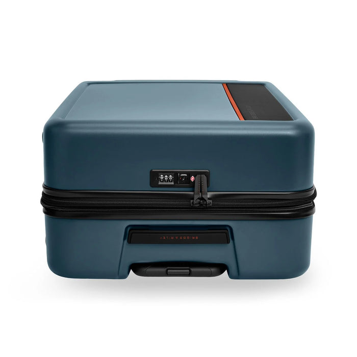 ZDX Hardside Medium 27” Expandable Spinner