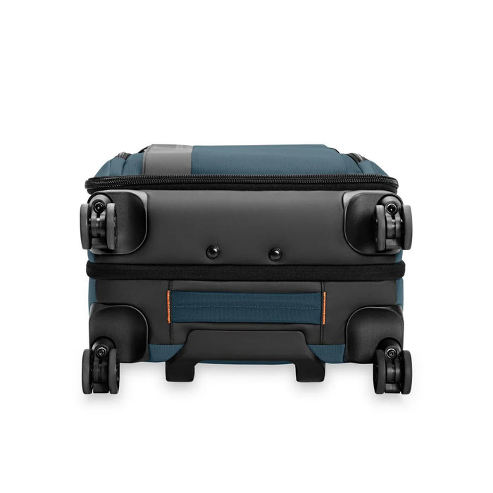 ZDX 22" Carry-On Expandable Spinner