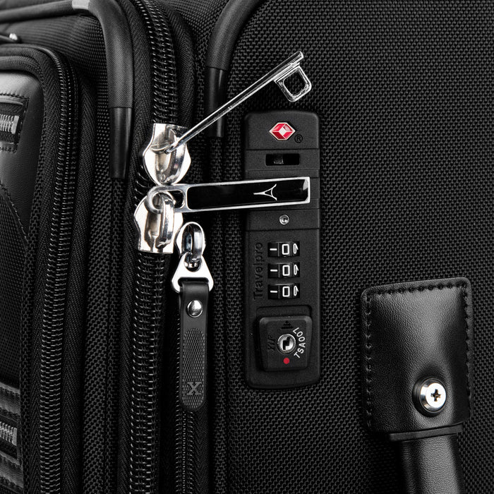 Platinum® Elite International Expandable Carry-On Spinner
