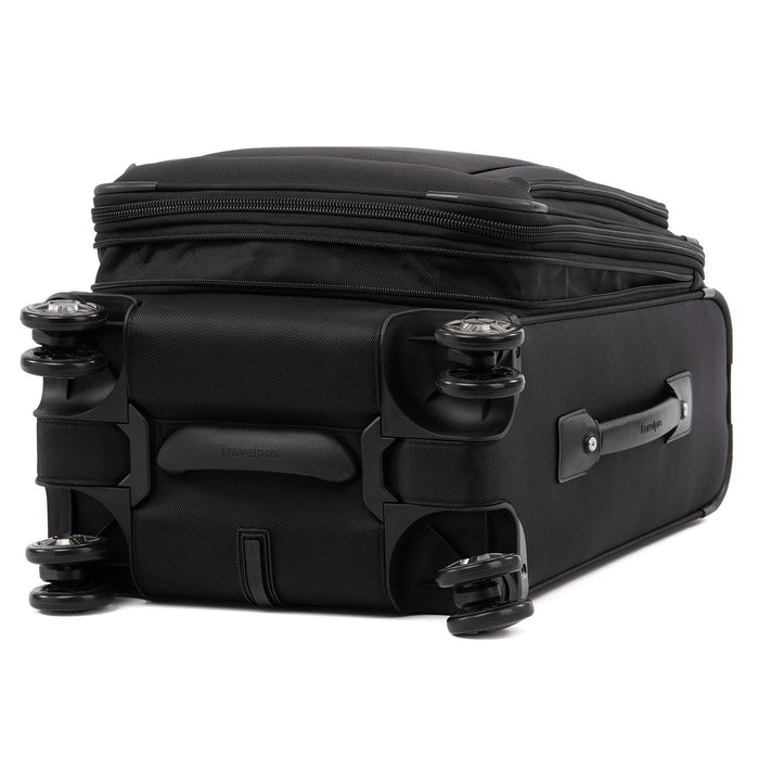 Platinum® Elite Carry-On Business Plus Spinner