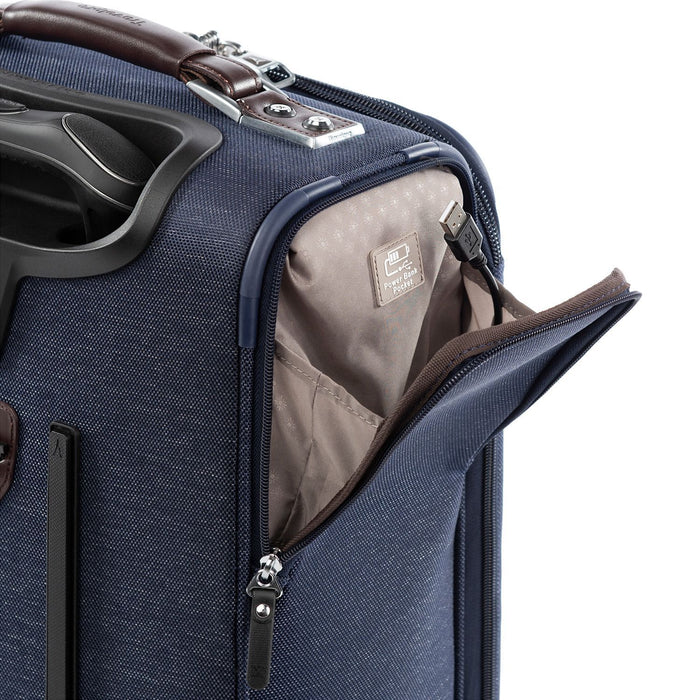 Platinum® Elite Carry-On Business Plus Spinner