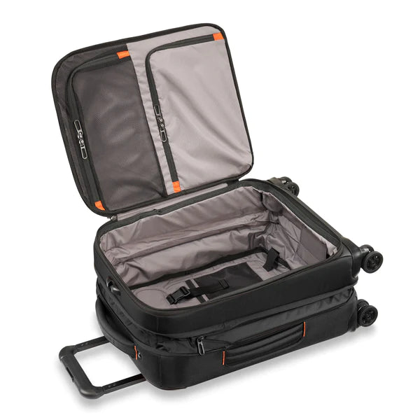 21" INTERNATIONAL CARRY-ON EXPANDABLE SPINNER